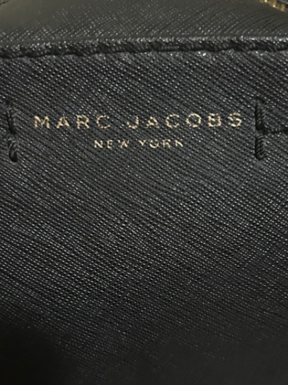Marc Jacobs Black Saffiano Crossbody with Gold Hardware - Picture 2 of 4
